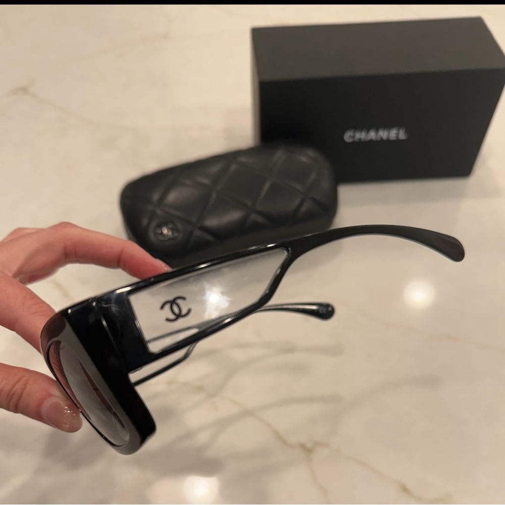 CHANEL Black and White Sunglasses